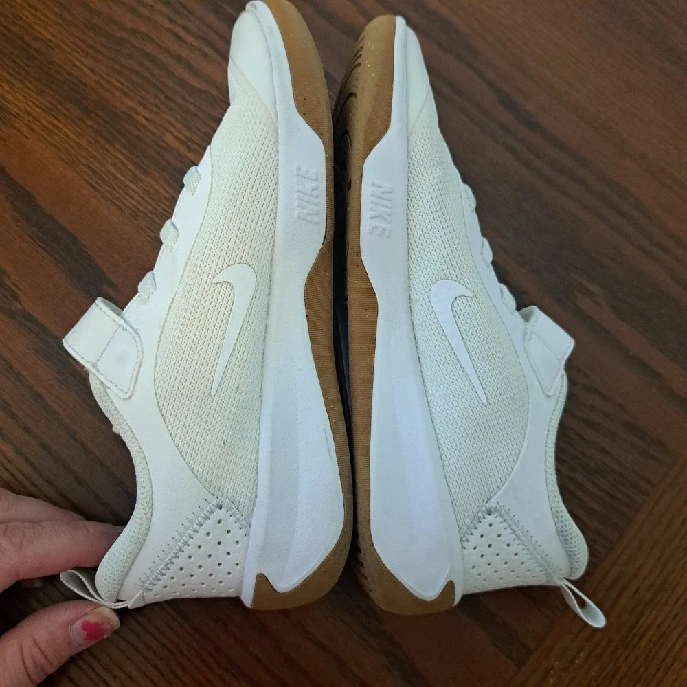 Nike Omni Multi-Court Kids White Gum Light Brown Sneakers DM9028-100 Size 2Y